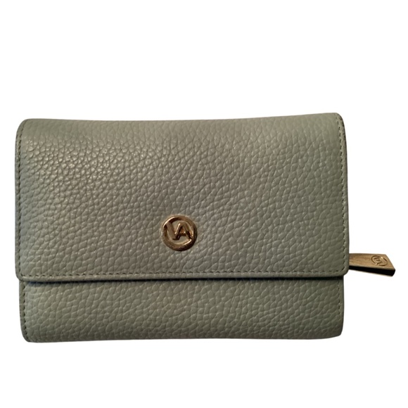 Italian Leather Aqua Wallet - Picture 1 of 6